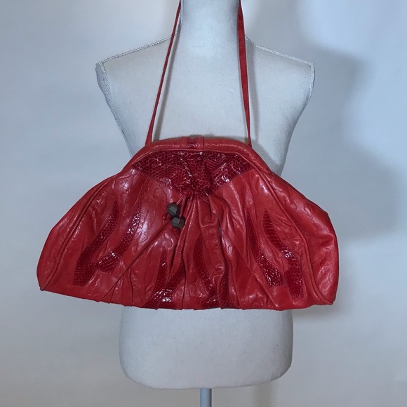 Vintage Red Leather purse - Picture 4 of 13